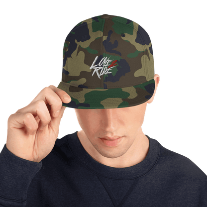 Printful Grün Camouflage Love 2 Ride - Snapback-Cap E-Bike-Community