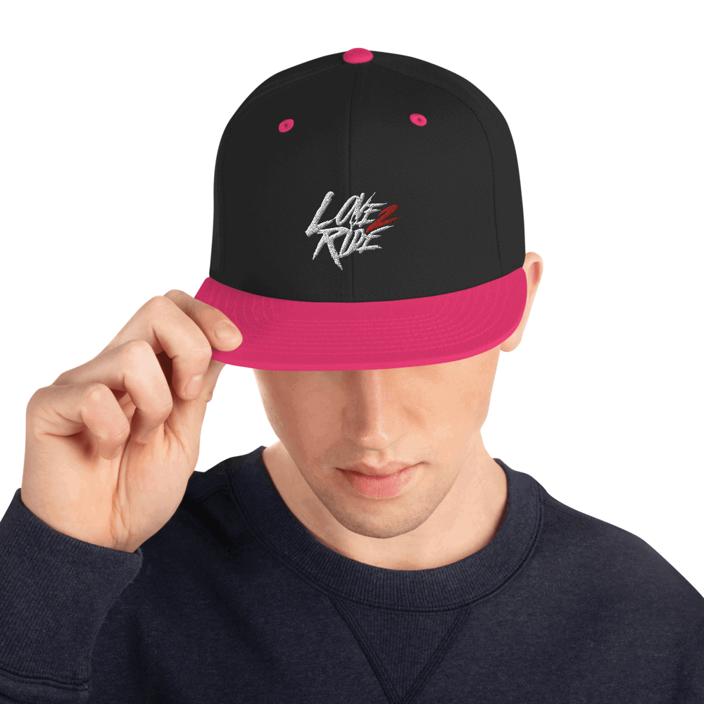 Printful Schwarz/ Neonpink Love 2 Ride - Snapback-Cap E-Bike-Community