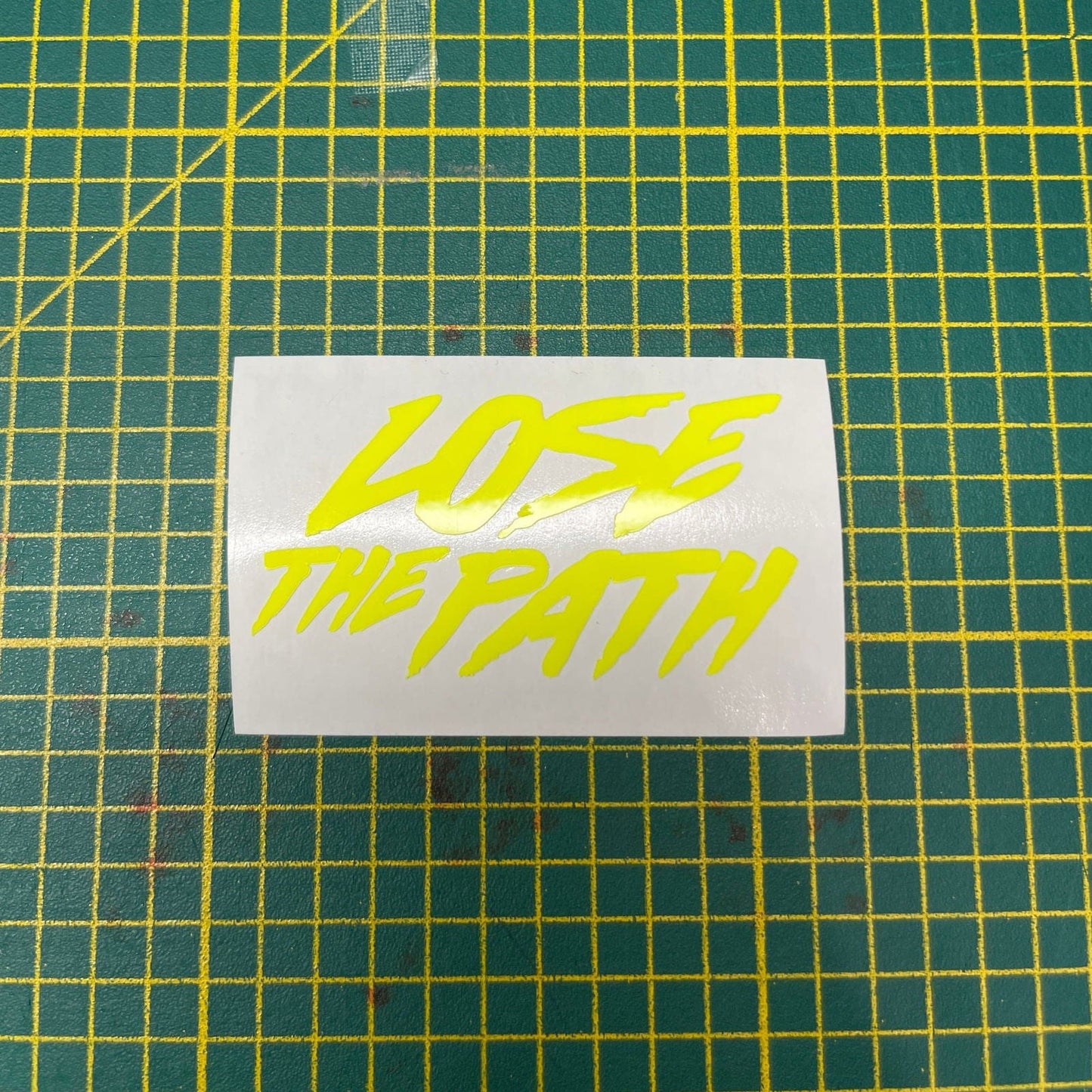 Sons of Battery® - E-MTB Brand & Community Folien & Sticker Neongelb LOSE THE PATH - VINYL AUFKLEBER (2,7x5cm) E-Bike-Community