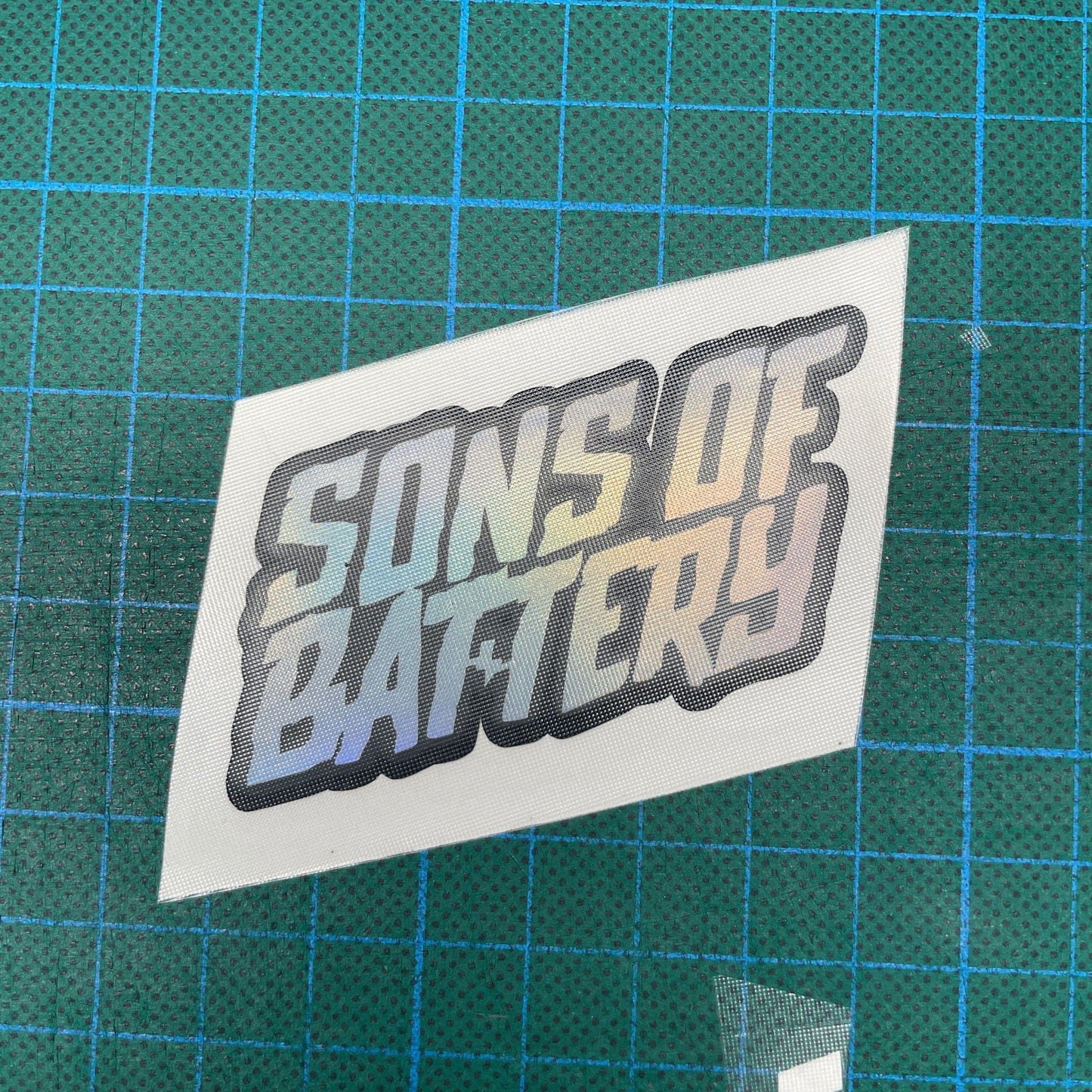 Sons of Battery® - E-MTB Brand & Community Folien und Sticker Holografische / Oilslick Effekt Sticker  - SoB - E-Bike-Community